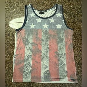🇺🇸Men’s Ocean Current tank. Size Medium. American Flag Cityscape print🇺🇸